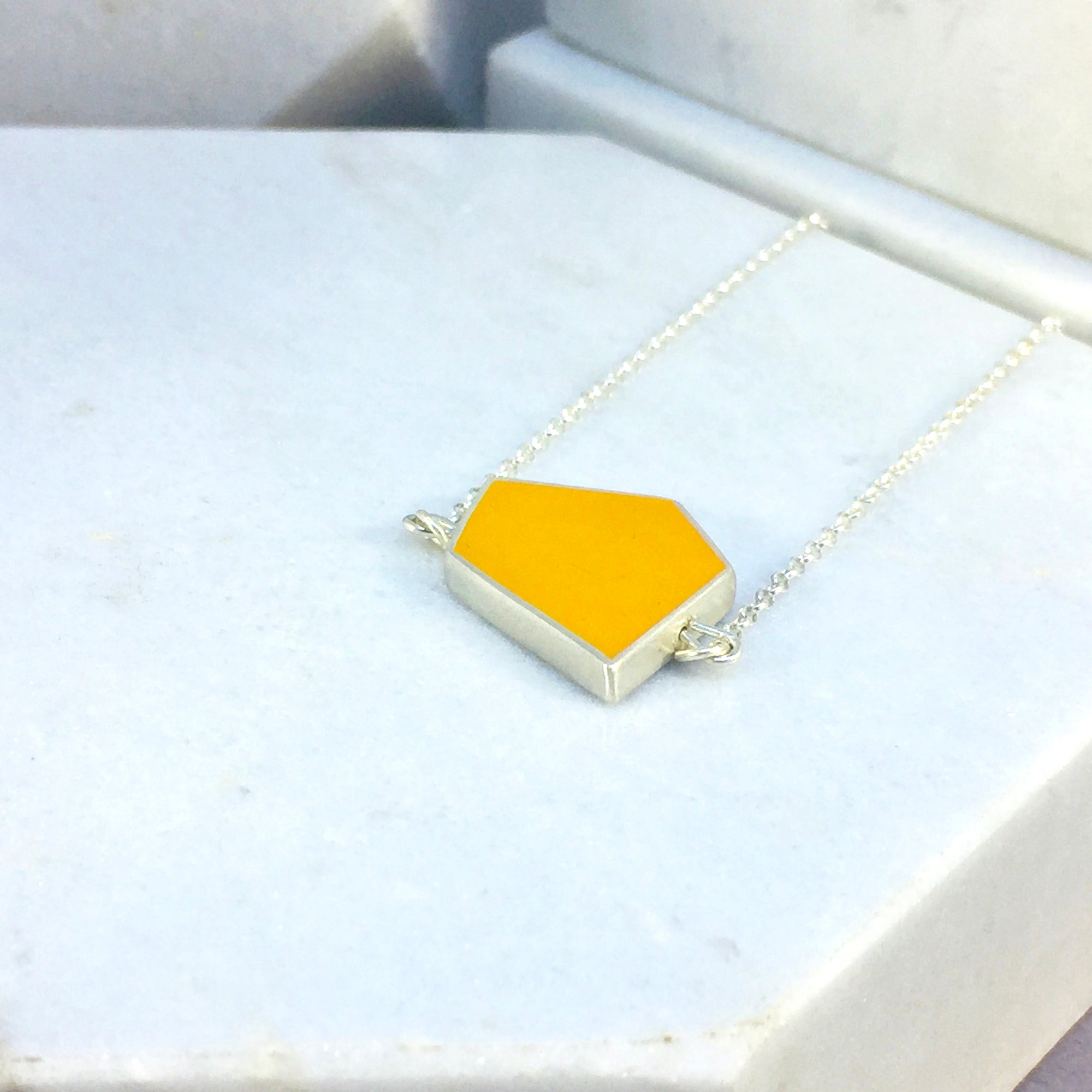 Reversible - Fragment pendent in silver and resin - yellow & turquoise