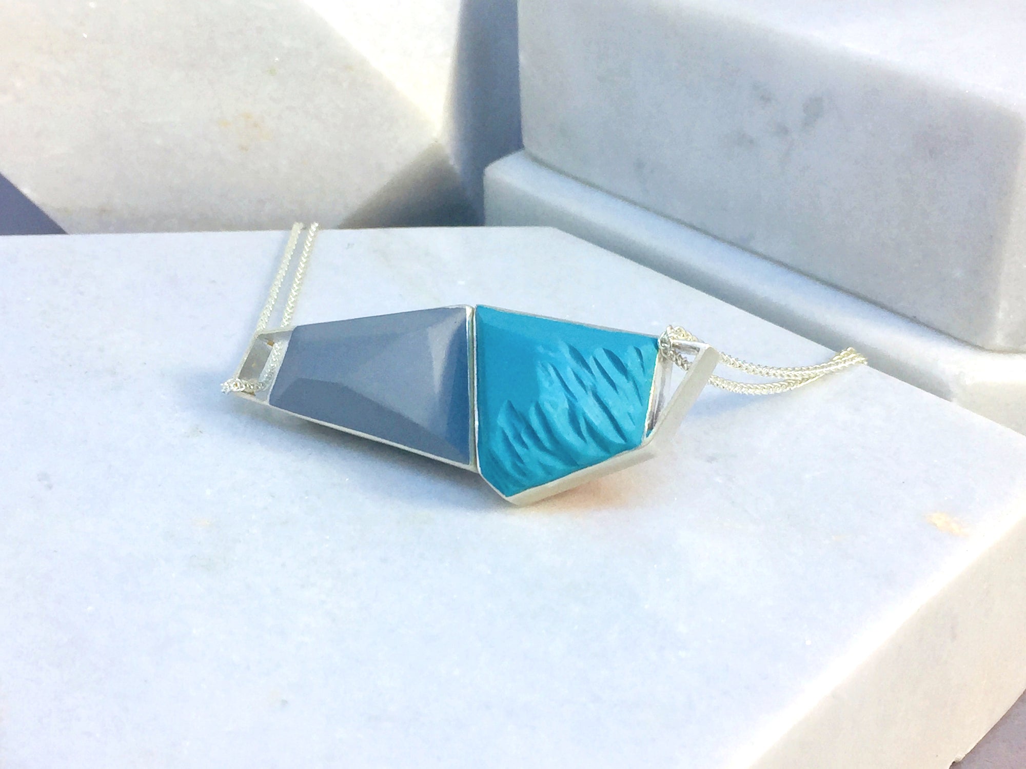 Magnetic - Reversible Necklace - 36 colour/shape combinations