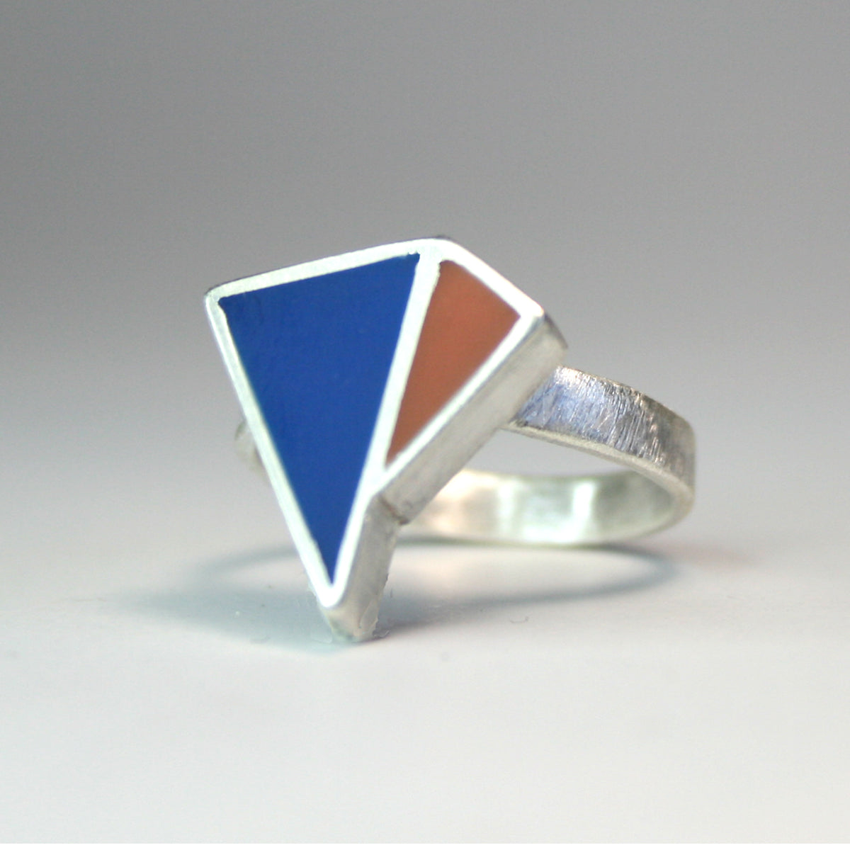 Minimalist ring - pop of colour - sliver and resin- customise own colours